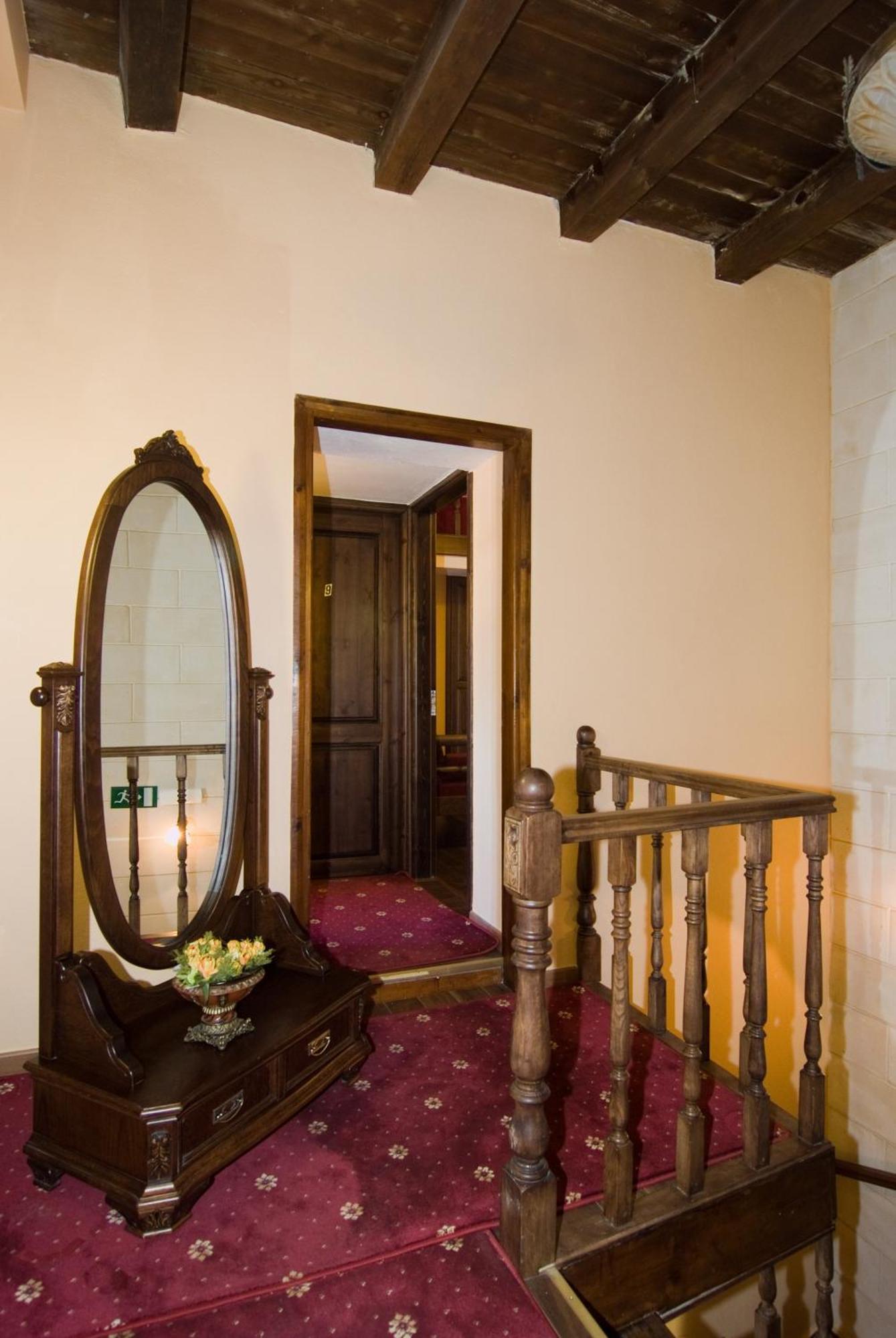 Porto Del Colombo Traditional Boutique Hotel خانيا المظهر الخارجي الصورة